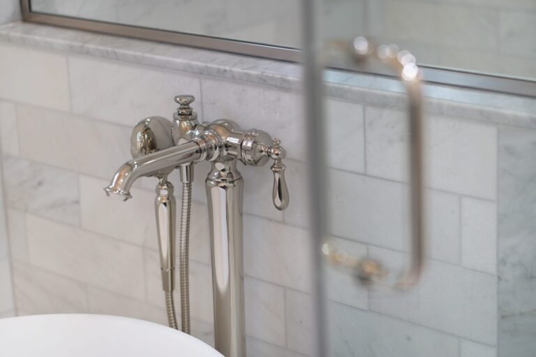 new silver shower faucet