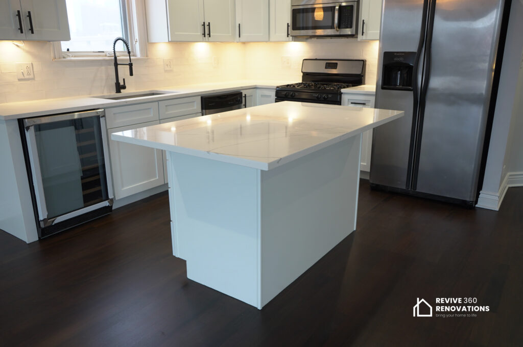 Complete Kitchen, Fireplace & Flooring Renovation in University Village, Chicago - photo 5
