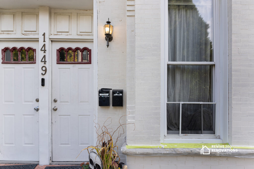 Front Exterior Refinish in Humboldt Park, Chicago - photo 3