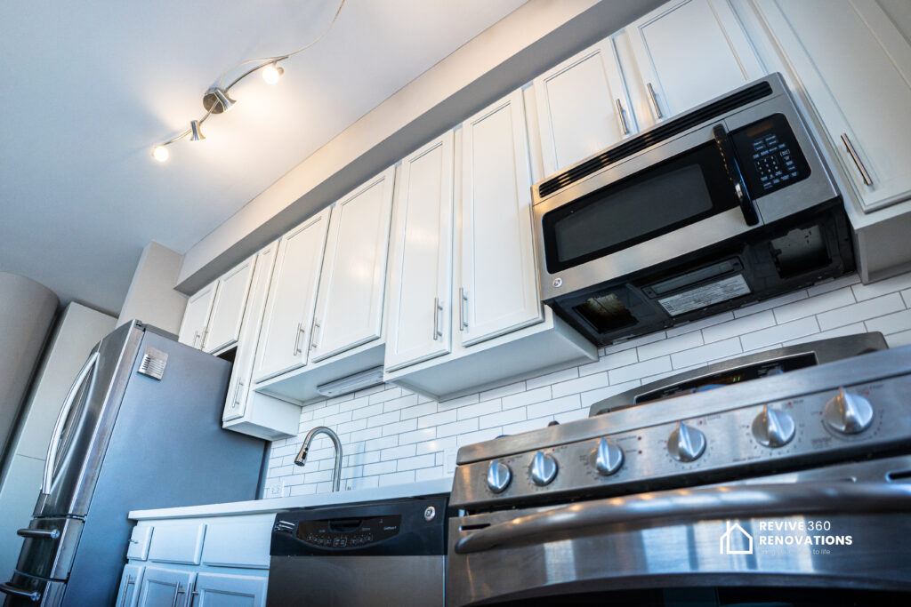 Complete Unit Renovation & Popcorn Ceiling Removal in Downtown Chicago - photo 4