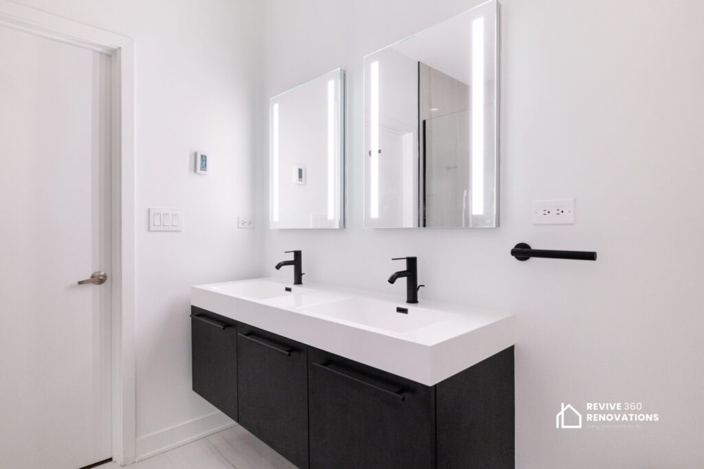 Complete Bathroom Renovation in Wicker Park, Chicago - photo 1