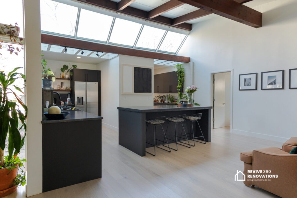 Complete Unit Renovation in Evanston, IL - photo 2